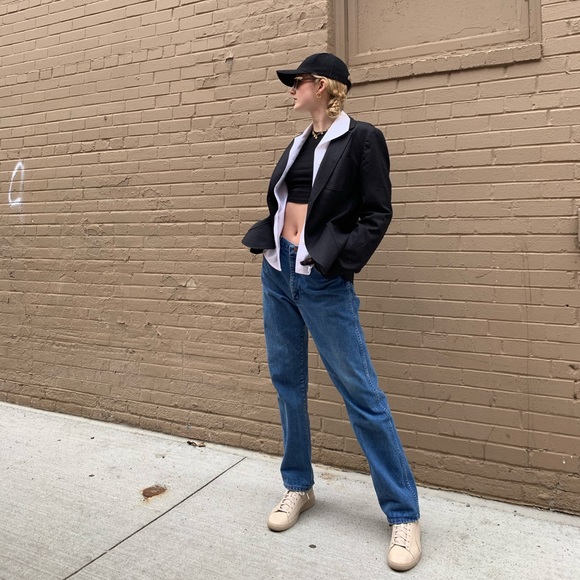 Meet your Posher, Ashleigh - Picture 2 of 3